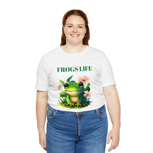 Embrace the 'Frog's Life': Uniquely Cool & Comfy Tee!